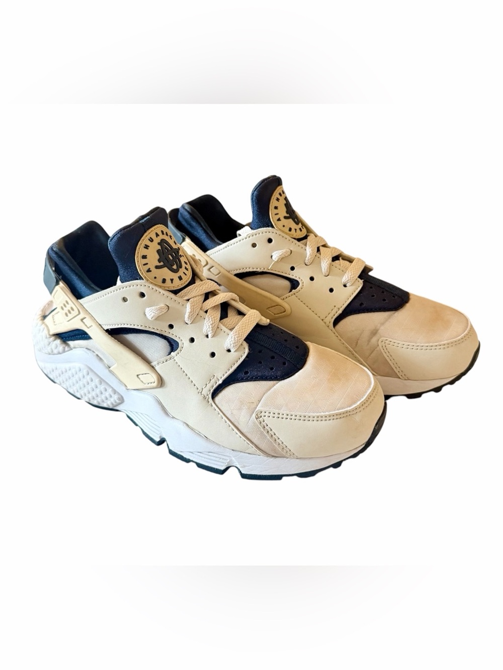 Nike Air Huarache Run in “Orewood Brown” Size Women’s 7 (634835-114)